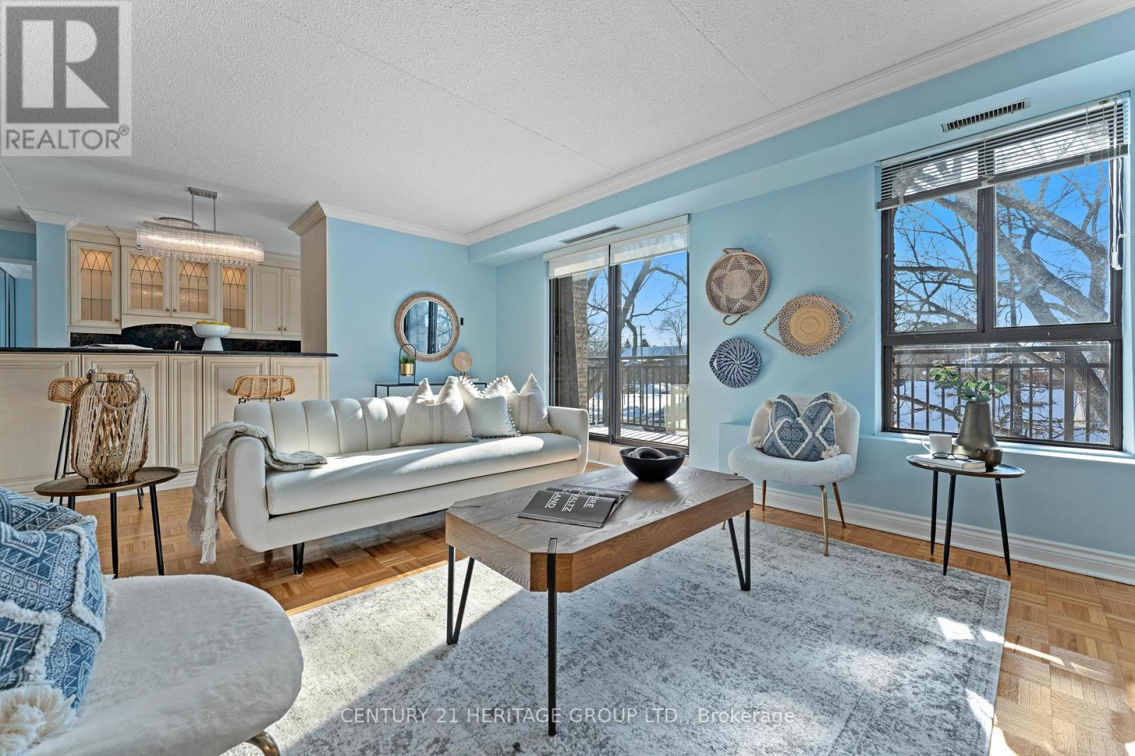 Ph 1 - 15390 Yonge Street, Aurora, Ontario  L4G 1N8 - Photo 2 - N12789574