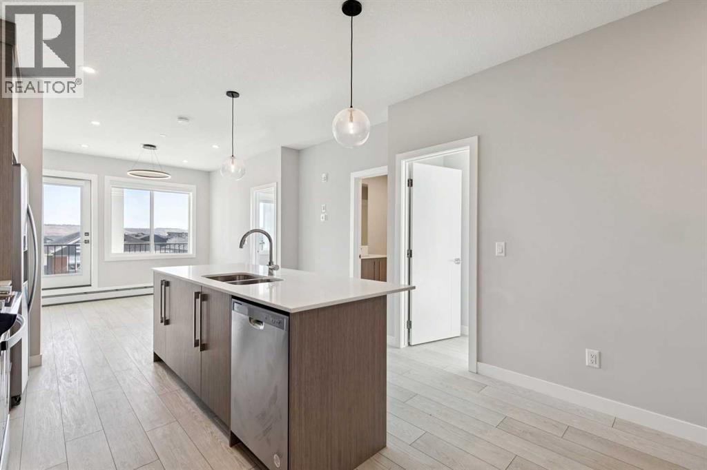 1305, 111 Wolf Creek Drive Se, Calgary, Alberta  T2X 5X2 - Photo 2 - A2304195