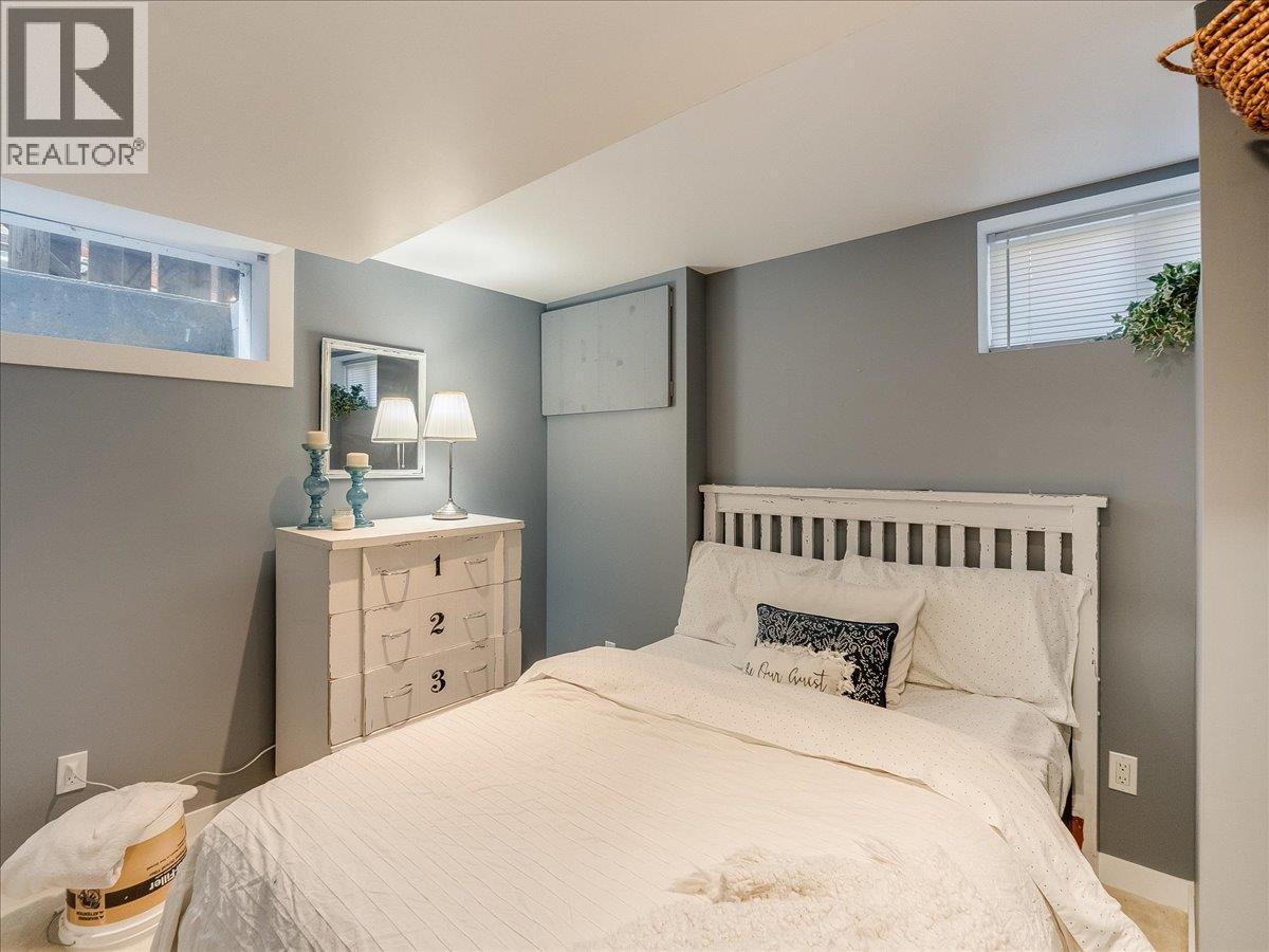 3461 Aster Drive, Trail, British Columbia  V1R 2X2 - Photo 31 - 10384382