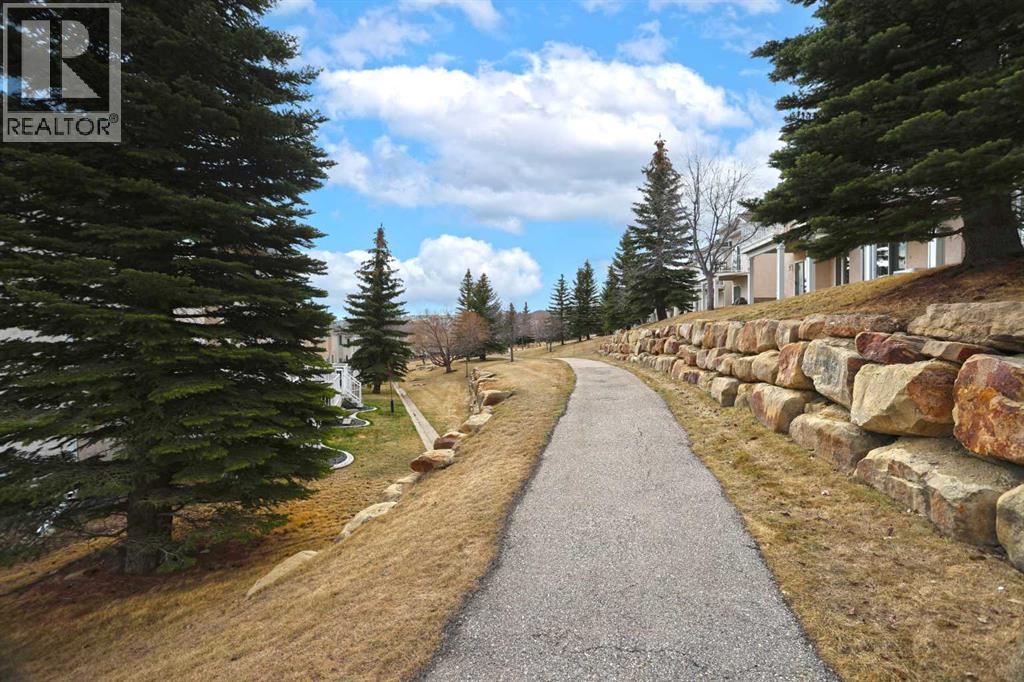 42 Hamptons Link Nw, Calgary, Alberta  T3A 5V9 - Photo 35 - A2281569