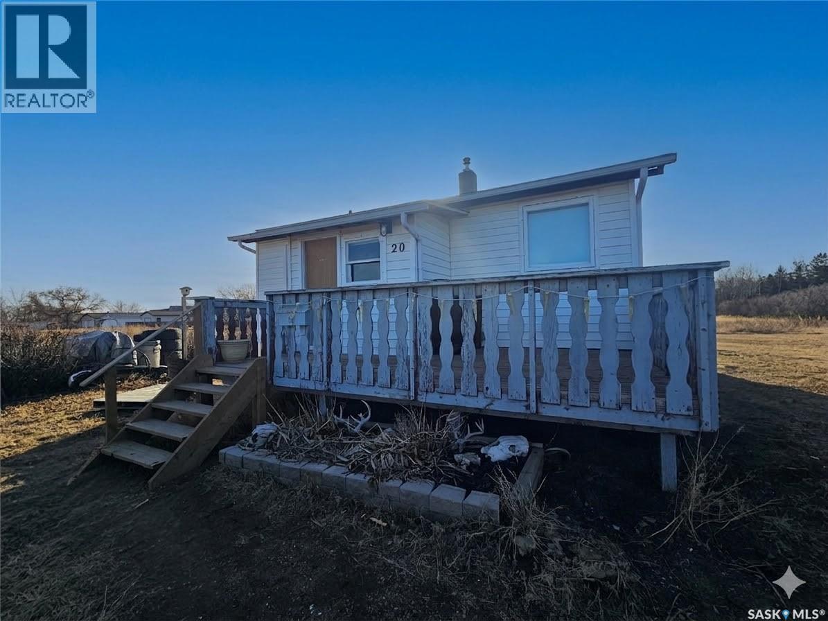 20 15th Avenue SE, Swift Current, Saskatchewan  S9H 3S6 - Photo 2 - SK031138