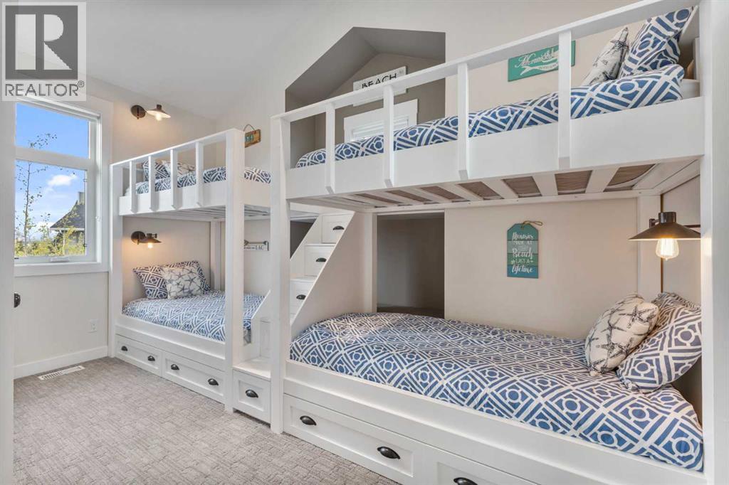 332 Cottageclub Way, Rural Rocky View County, Alberta  T4C 1C3 - Photo 15 - A2293703