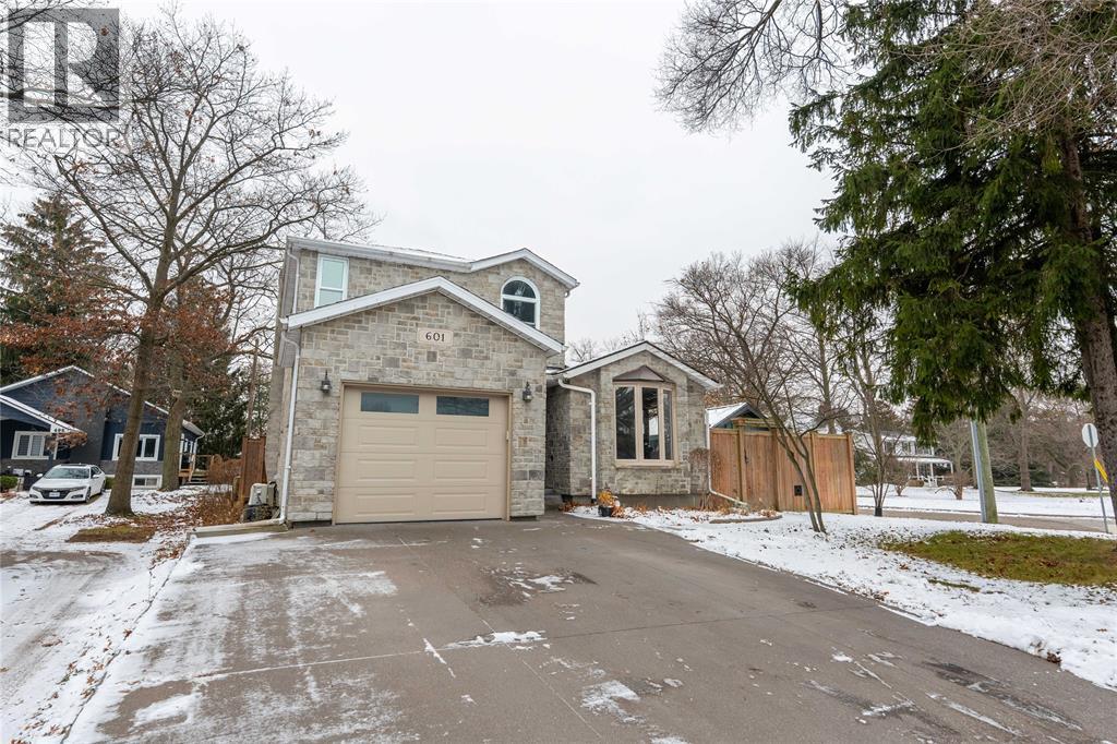 601 Lakeshore Road, Sarnia, Ontario  N7V 2S8 - Photo 47 - 25028948