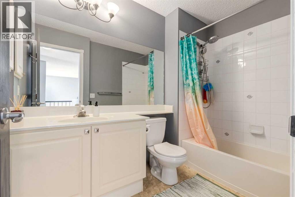 161 Douglas Ridge Place Se, Calgary, Alberta  T2Z 2T3 - Photo 29 - A2295250