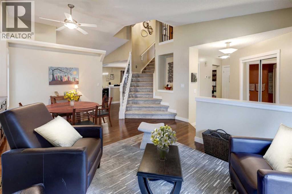 19 Riverstone Crescent SE, Calgary, Alberta  T2C 4A4 - Photo 4 - A2301777