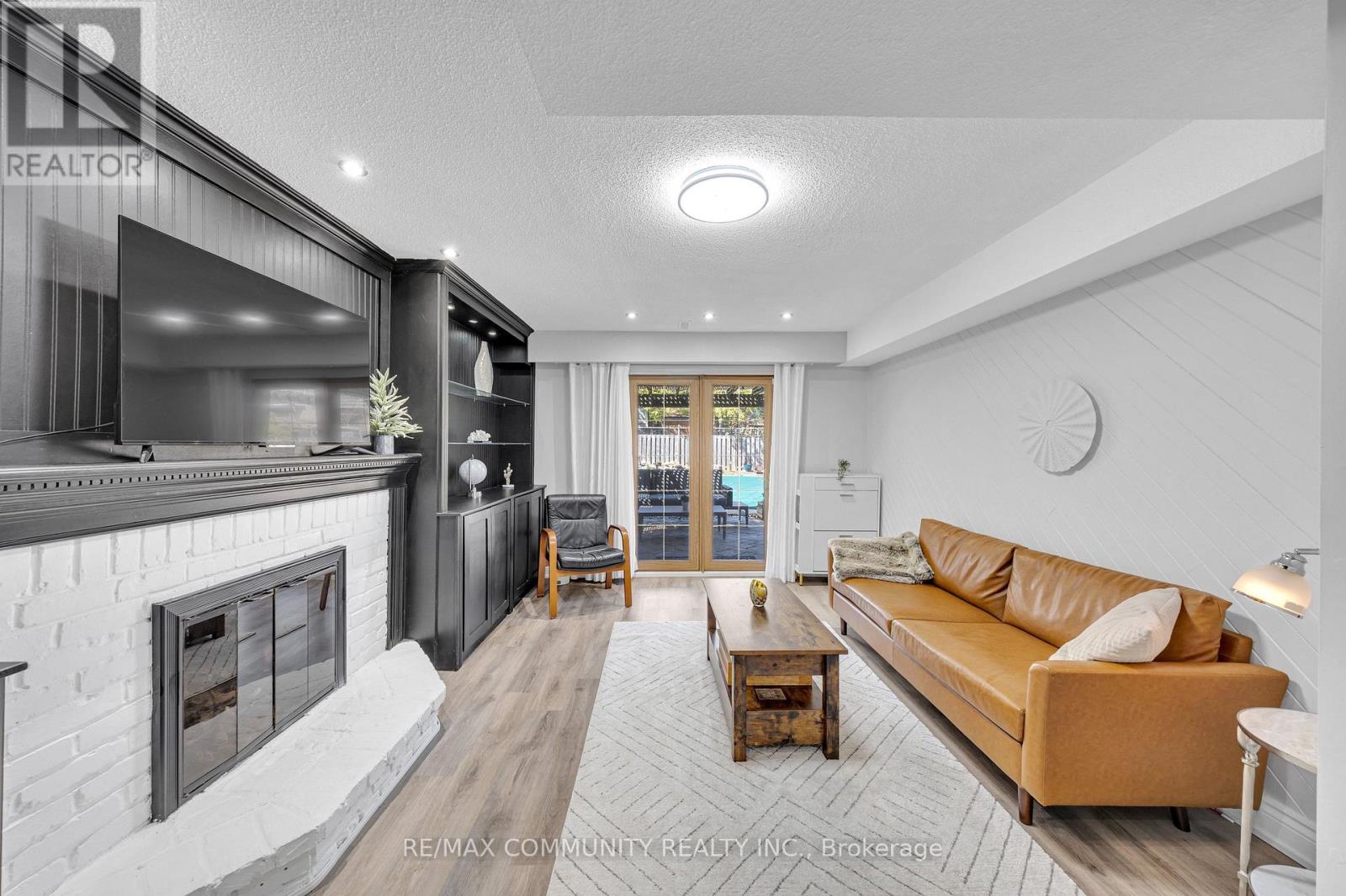 46 Mcgrath Court, Toronto, Ontario  M1C 3B5 - Photo 11 - E13032980