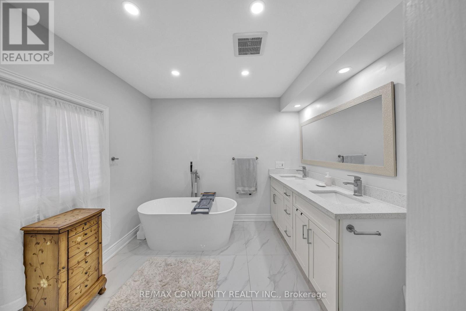 46 Mcgrath Court, Toronto, Ontario  M1C 3B5 - Photo 18 - E13032980