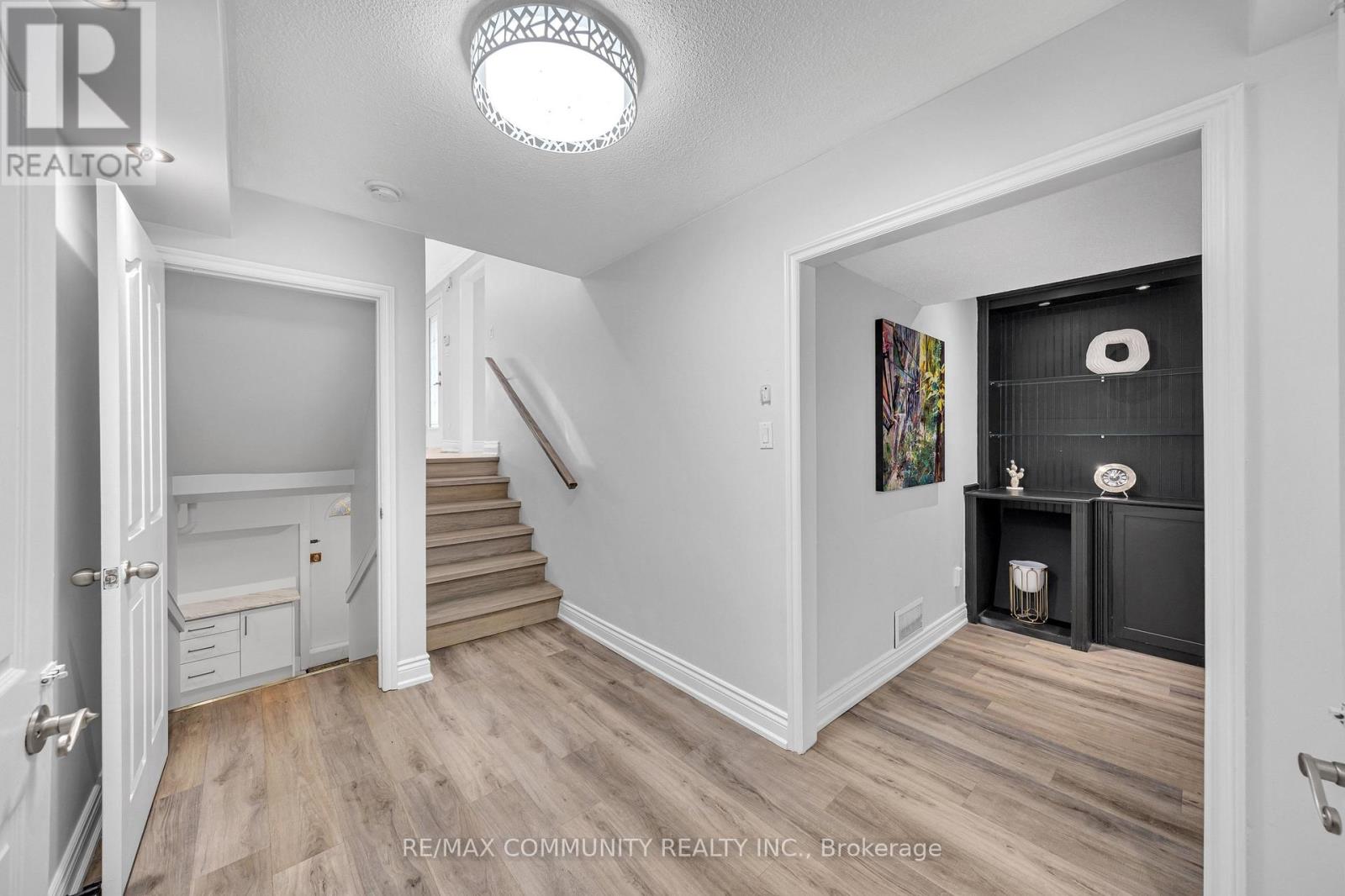 46 Mcgrath Court, Toronto, Ontario  M1C 3B5 - Photo 9 - E13032980