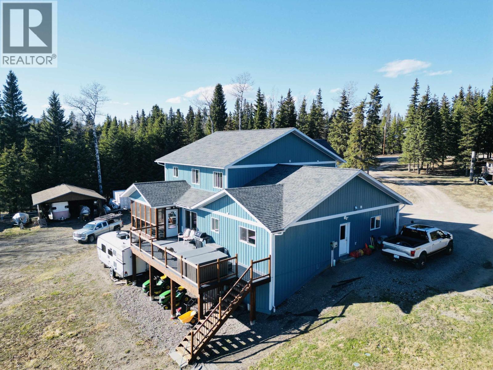 3789 E Tchesinkut Road, Burns Lake, British Columbia  V0J 1E2 - Photo 4 - R3114837