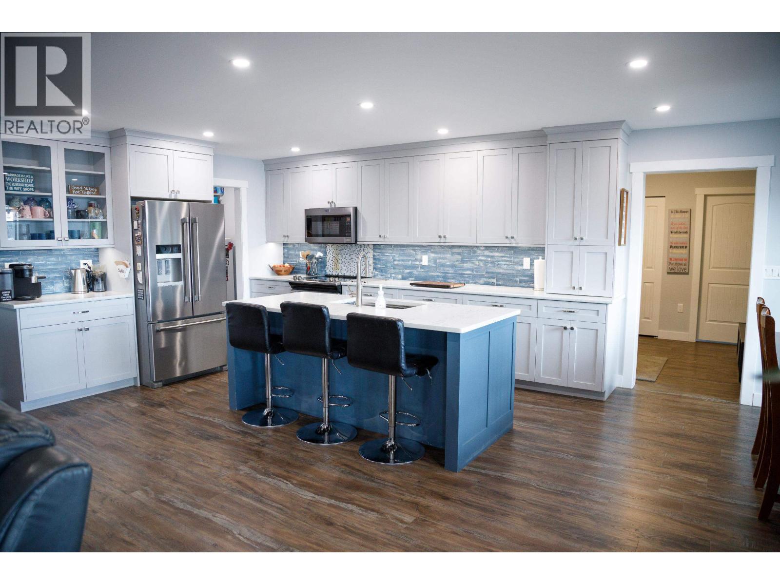 3789 E Tchesinkut Road, Burns Lake, British Columbia  V0J 1E2 - Photo 16 - R3114837