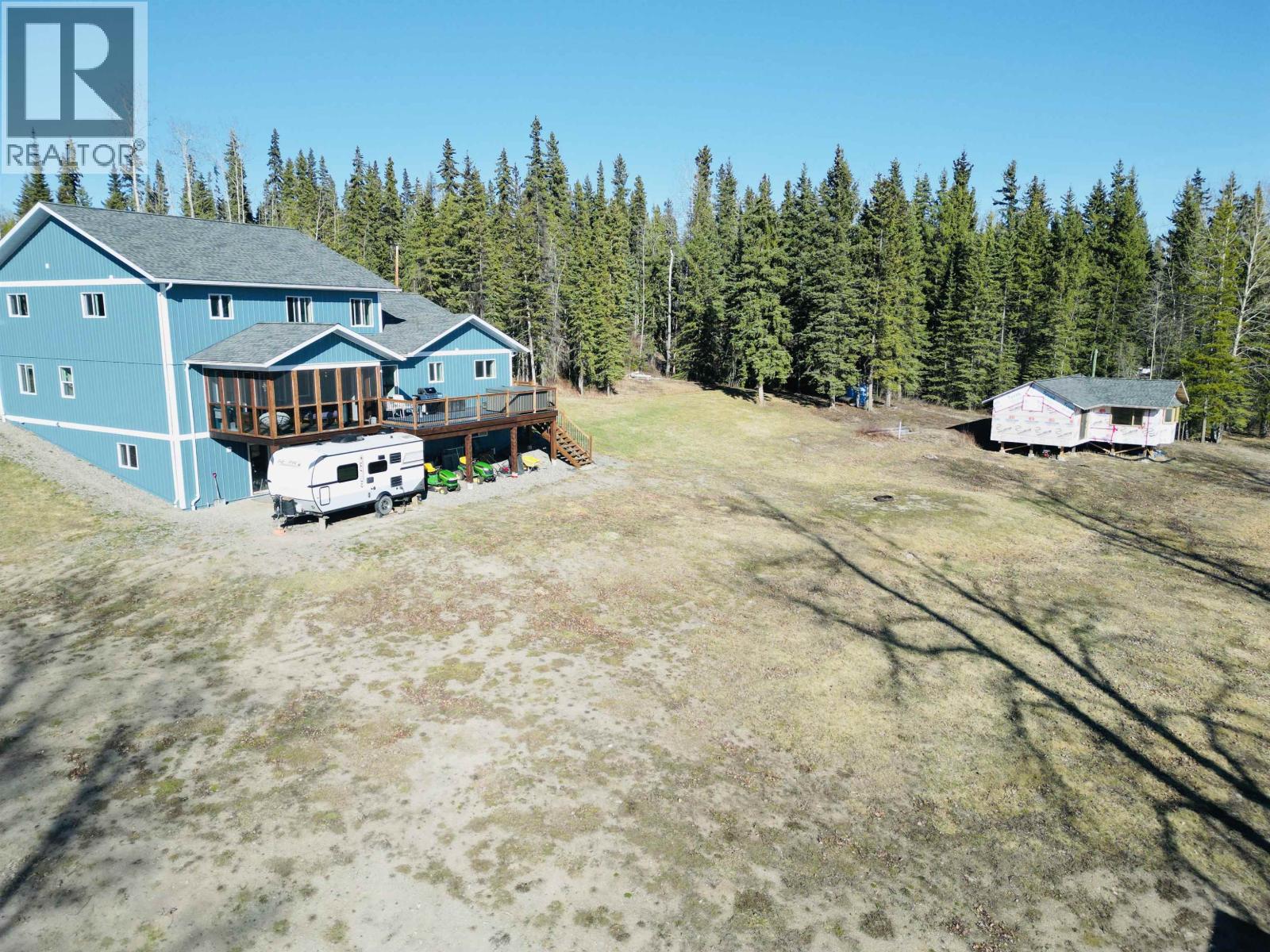 3789 E Tchesinkut Road, Burns Lake, British Columbia  V0J 1E2 - Photo 6 - R3114837