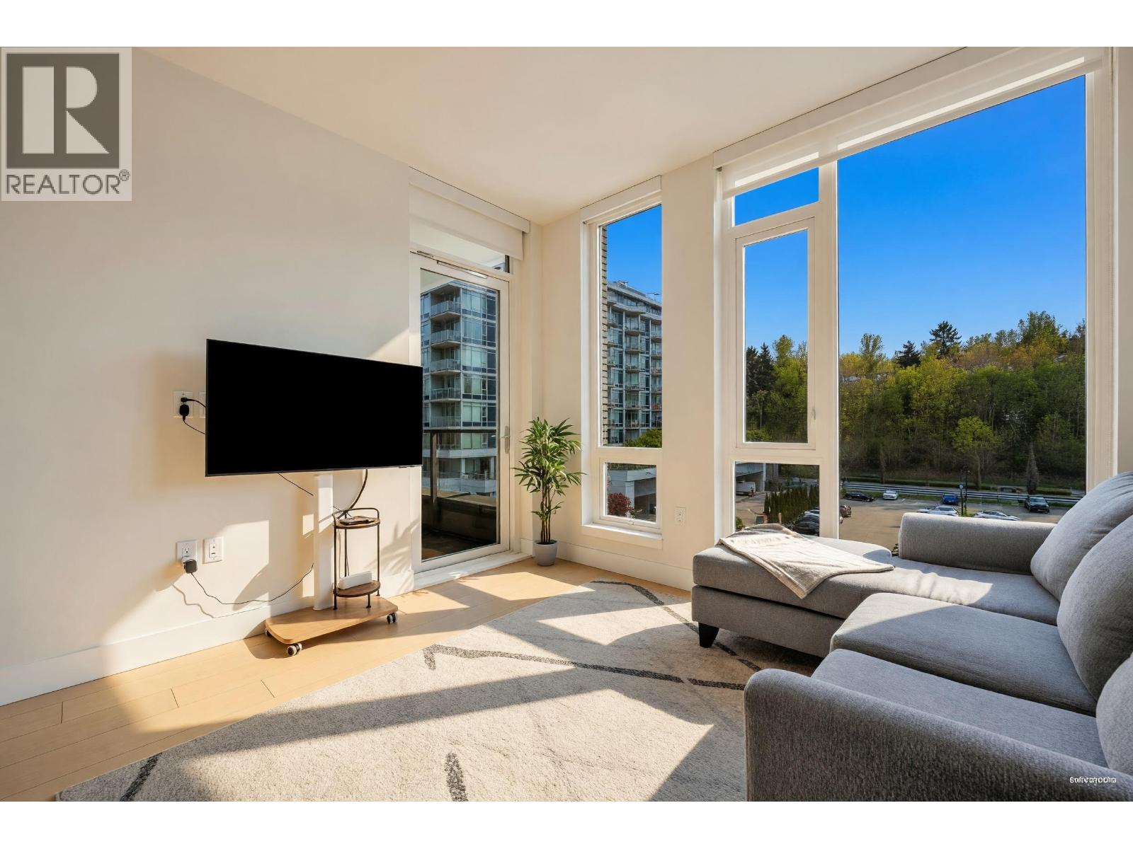 512 3538 Sawmill Crescent, Vancouver, British Columbia  V5S 0J8 - Photo 3 - R3114761