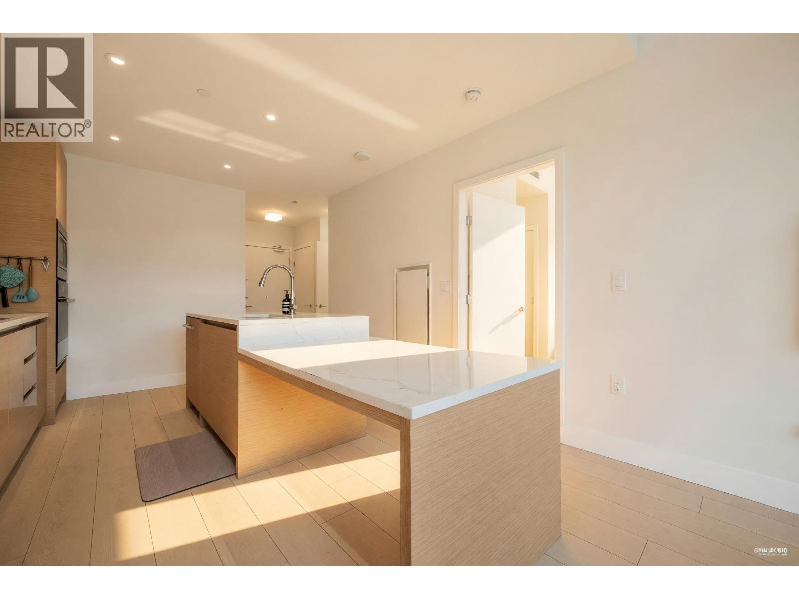 512 3538 Sawmill Crescent, Vancouver, British Columbia  V5S 0J8 - Photo 8 - R3114761