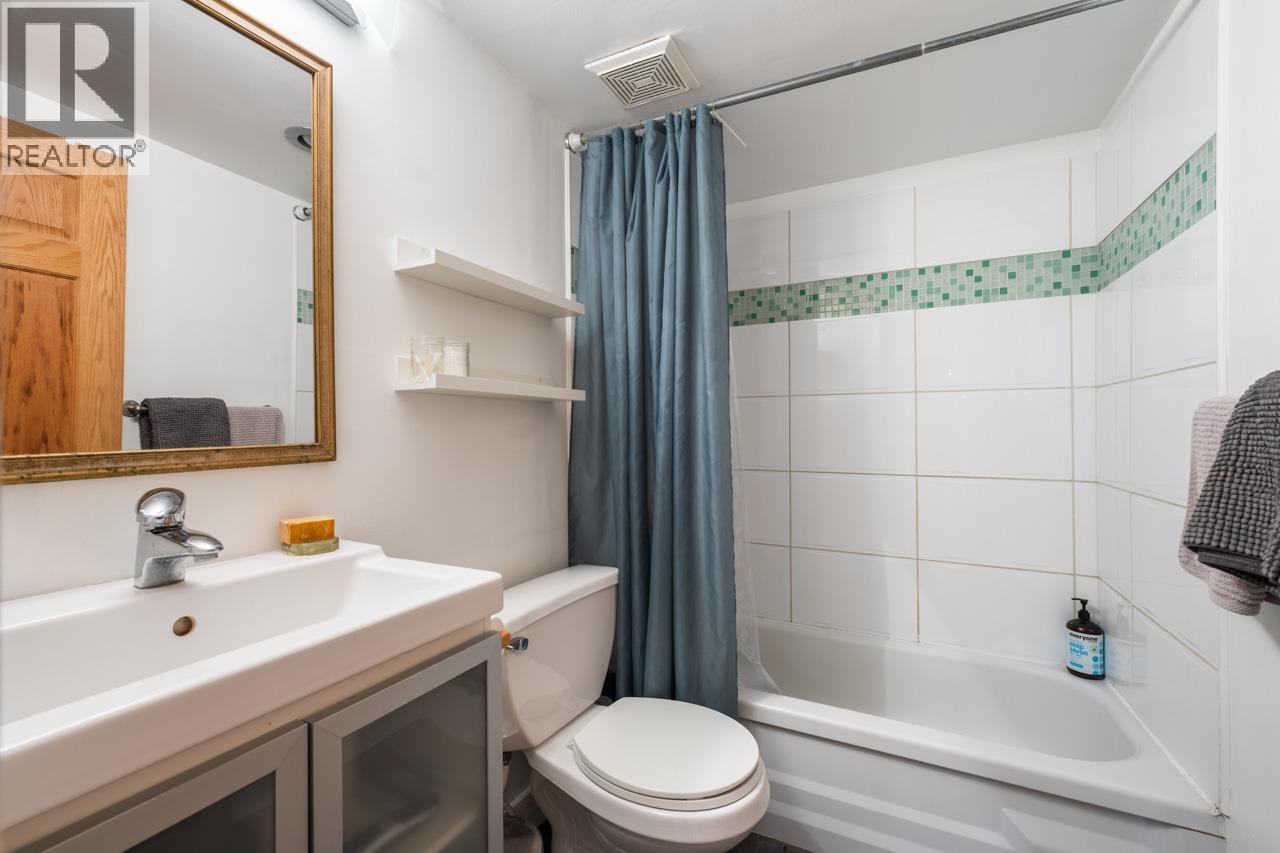 109 36 E 14th Avenue, Vancouver, British Columbia  V5T 4C9 - Photo 10 - R3114768