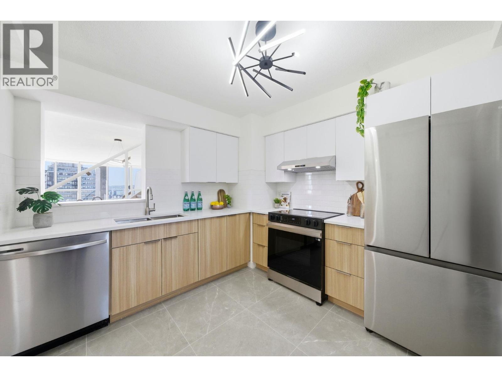 702 1771 Nelson Street, Vancouver, British Columbia  V6G 1M6 - Photo 8 - R3114795