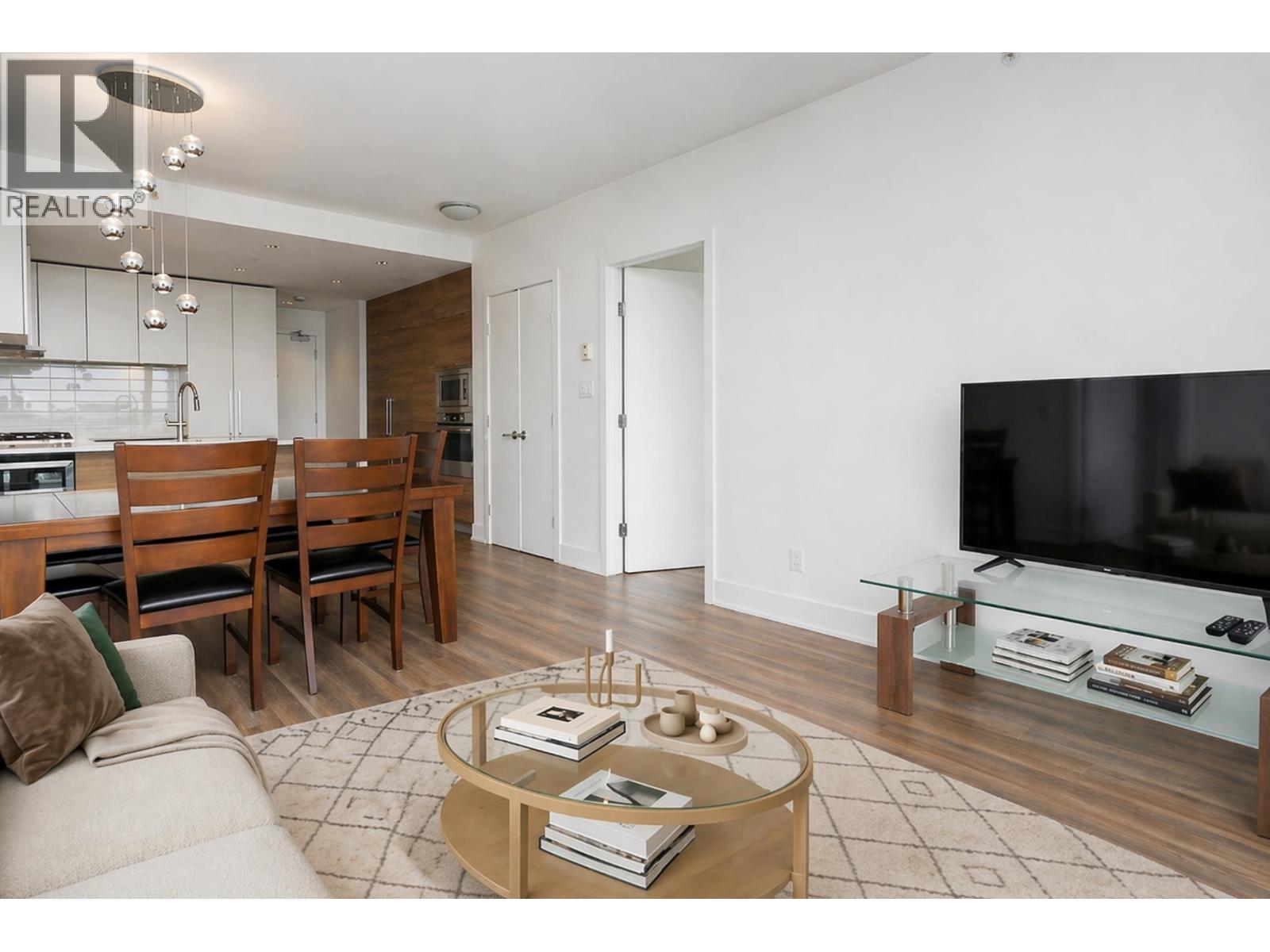 2501 1188 Pinetree Way, Coquitlam, British Columbia  V3B 0K9 - Photo 13 - R3114846