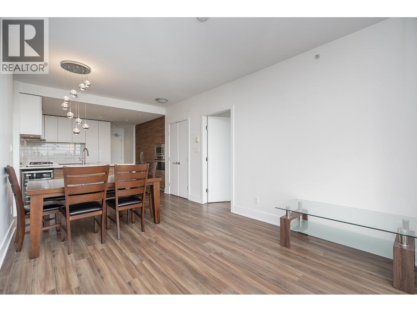 2501 1188 Pinetree Way, Coquitlam, British Columbia  V3B 0K9 - Photo 14 - R3114846