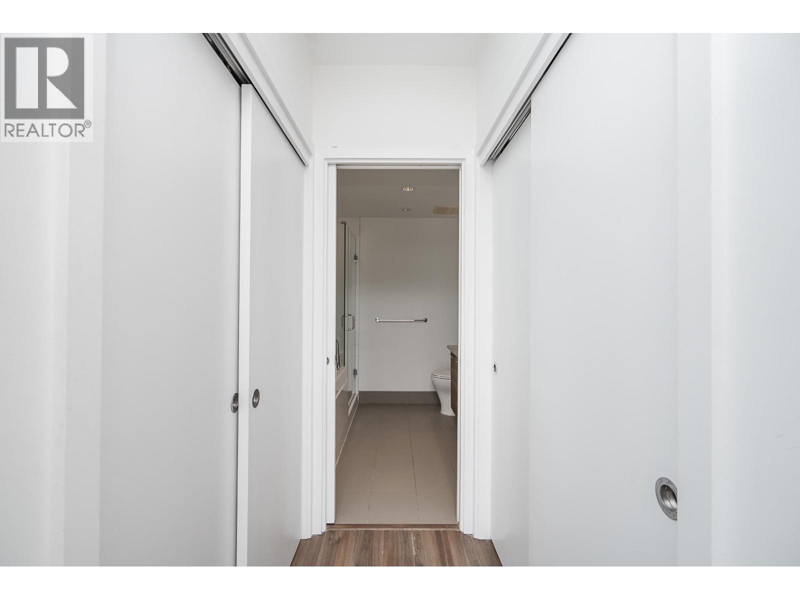 2501 1188 Pinetree Way, Coquitlam, British Columbia  V3B 0K9 - Photo 21 - R3114846