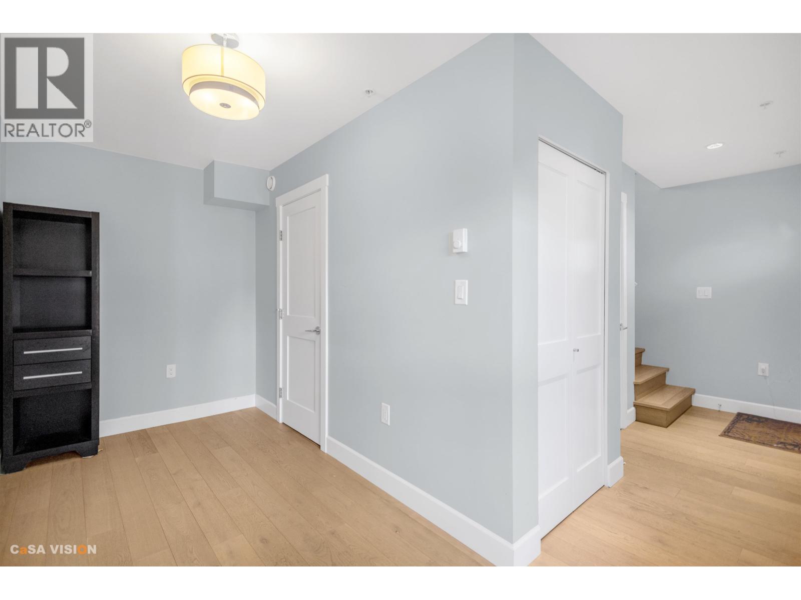 4762 48b Street, Ladner, British Columbia  V4K 0C7 - Photo 15 - R3114854