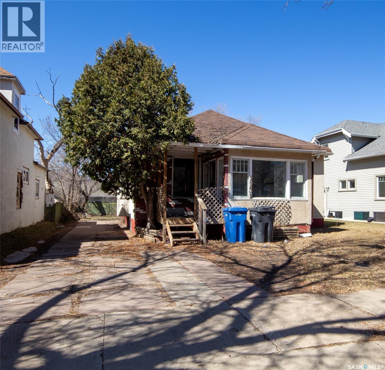 1131 104th STREET, North Battleford, Saskatchewan