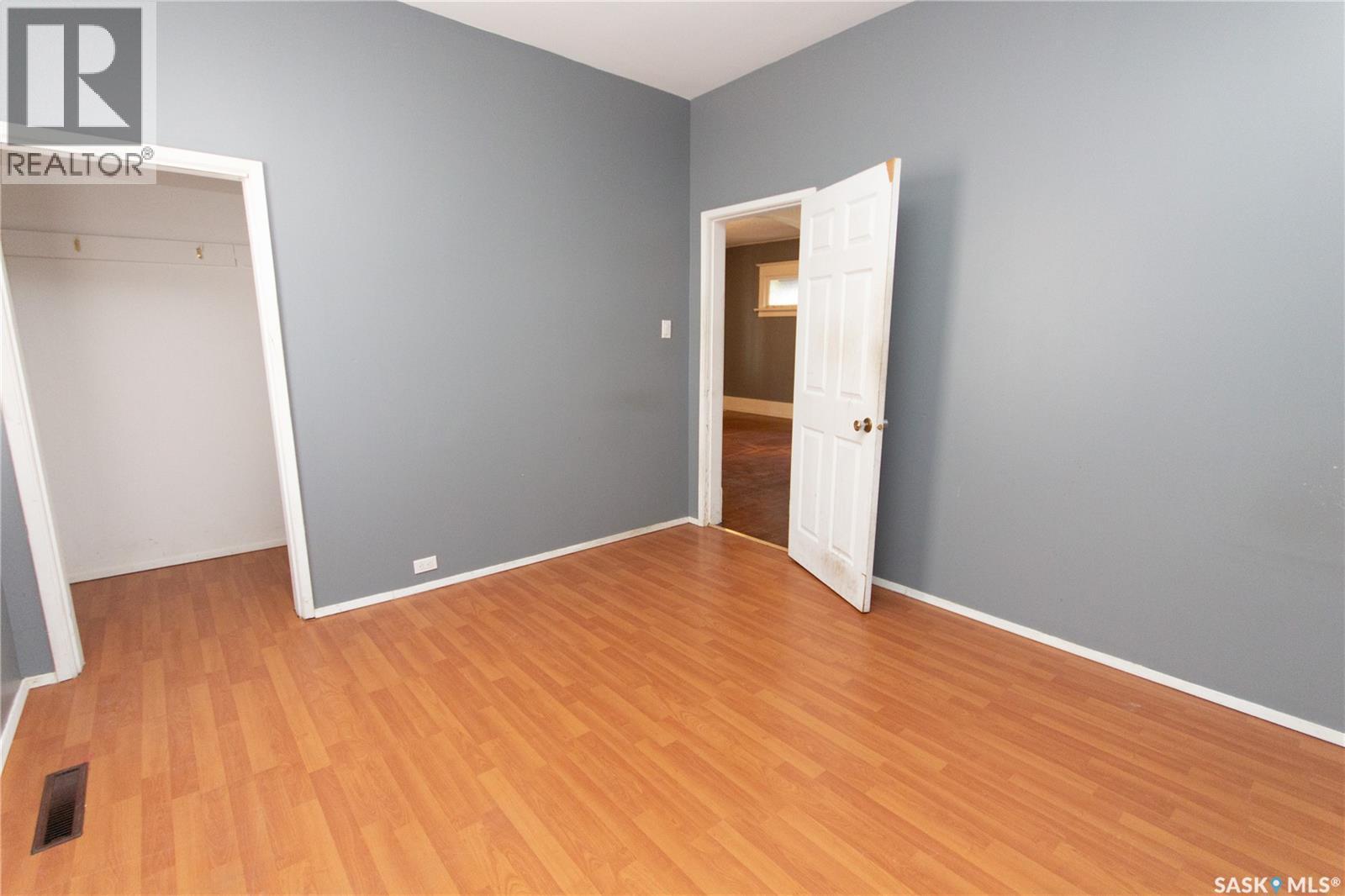 1131 104th Street, North Battleford, Saskatchewan  S9A 1N5 - Photo 10 - SK025259