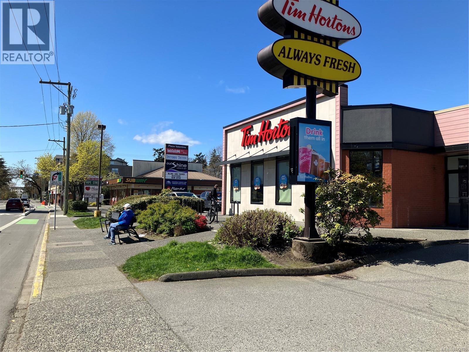 202 899 Esquimalt Rd, Esquimalt, British Columbia  V9A 3M5 - Photo 45 - 1032109