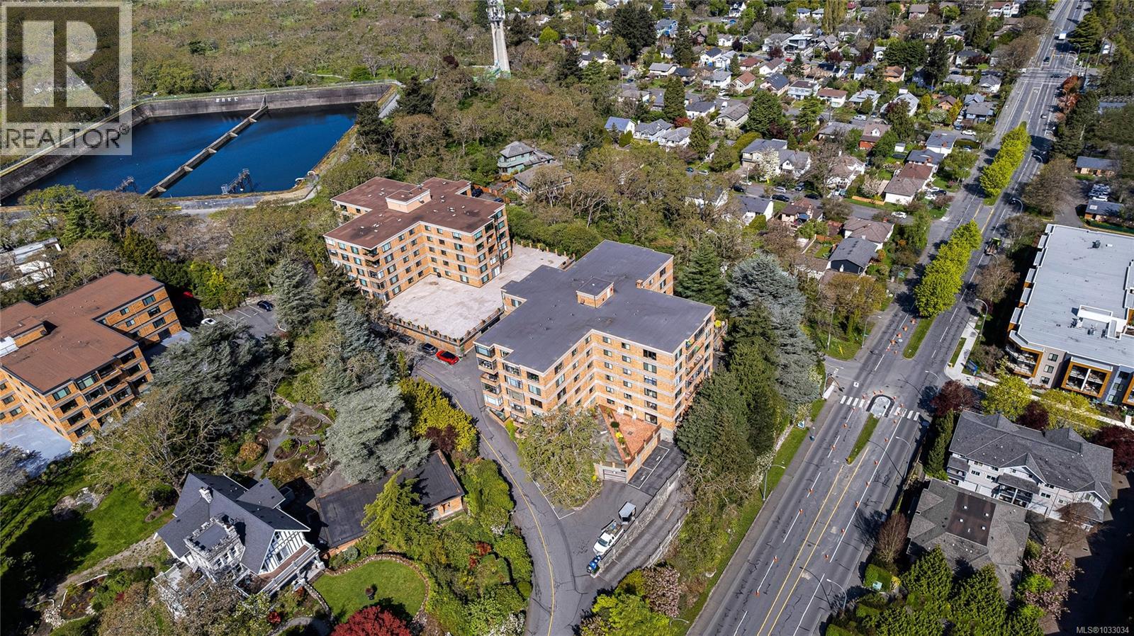 205 2910 Cook St, Victoria, British Columbia  V8T 3S7 - Photo 34 - 1033034