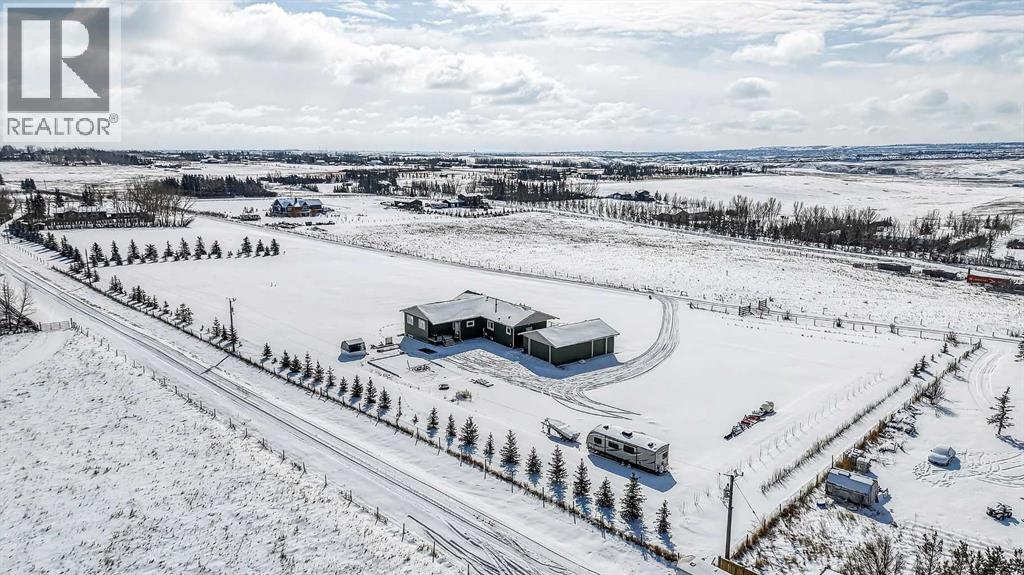 261197 Valley View Road, Rural Rocky View County, Alberta