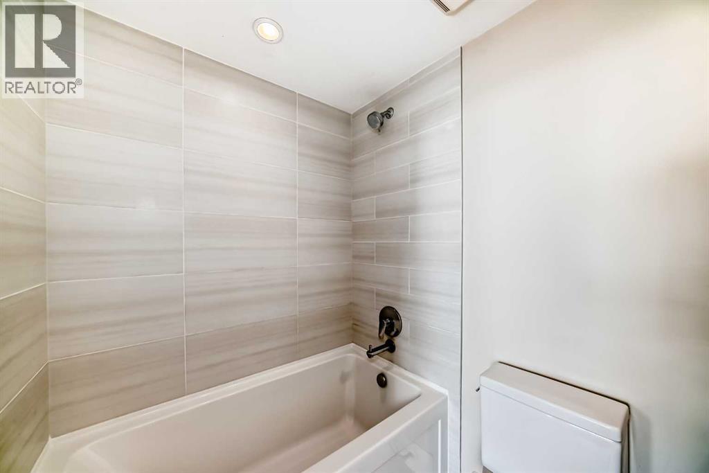 204, 560 6 Avenue Se, Calgary, Alberta  T2G 1K5 - Photo 30 - A2302332