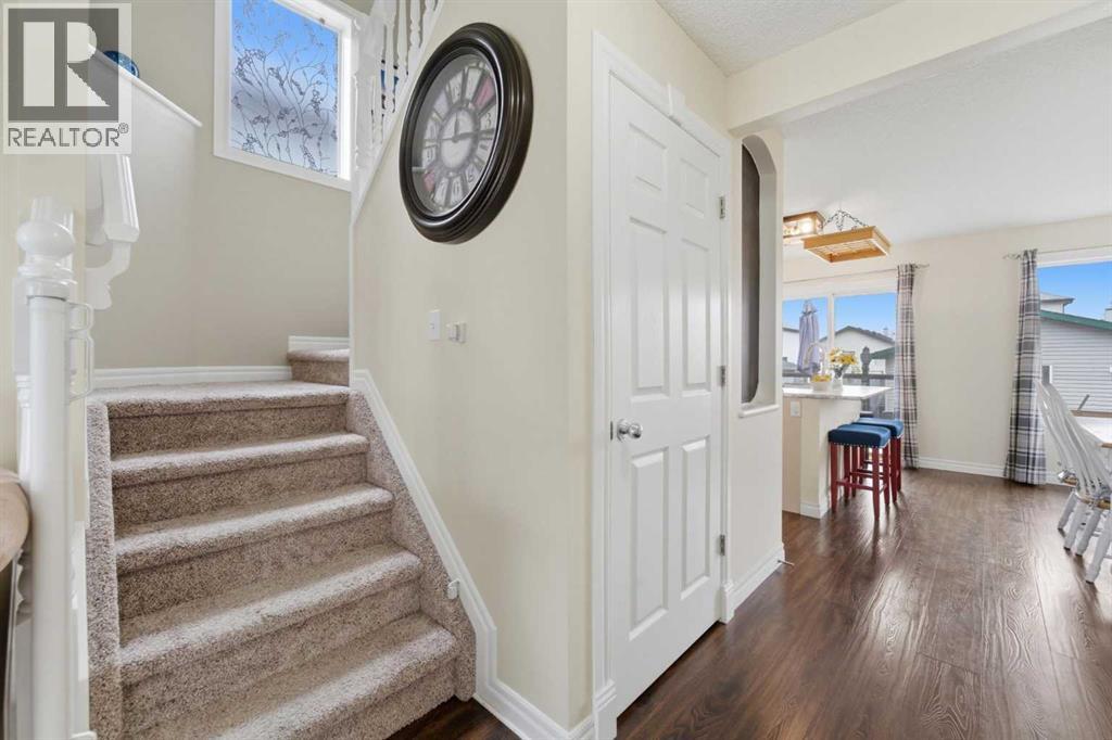 121 Arbour Stone Place NW, Calgary, Alberta  T3G 5E7 - Photo 4 - A2302665