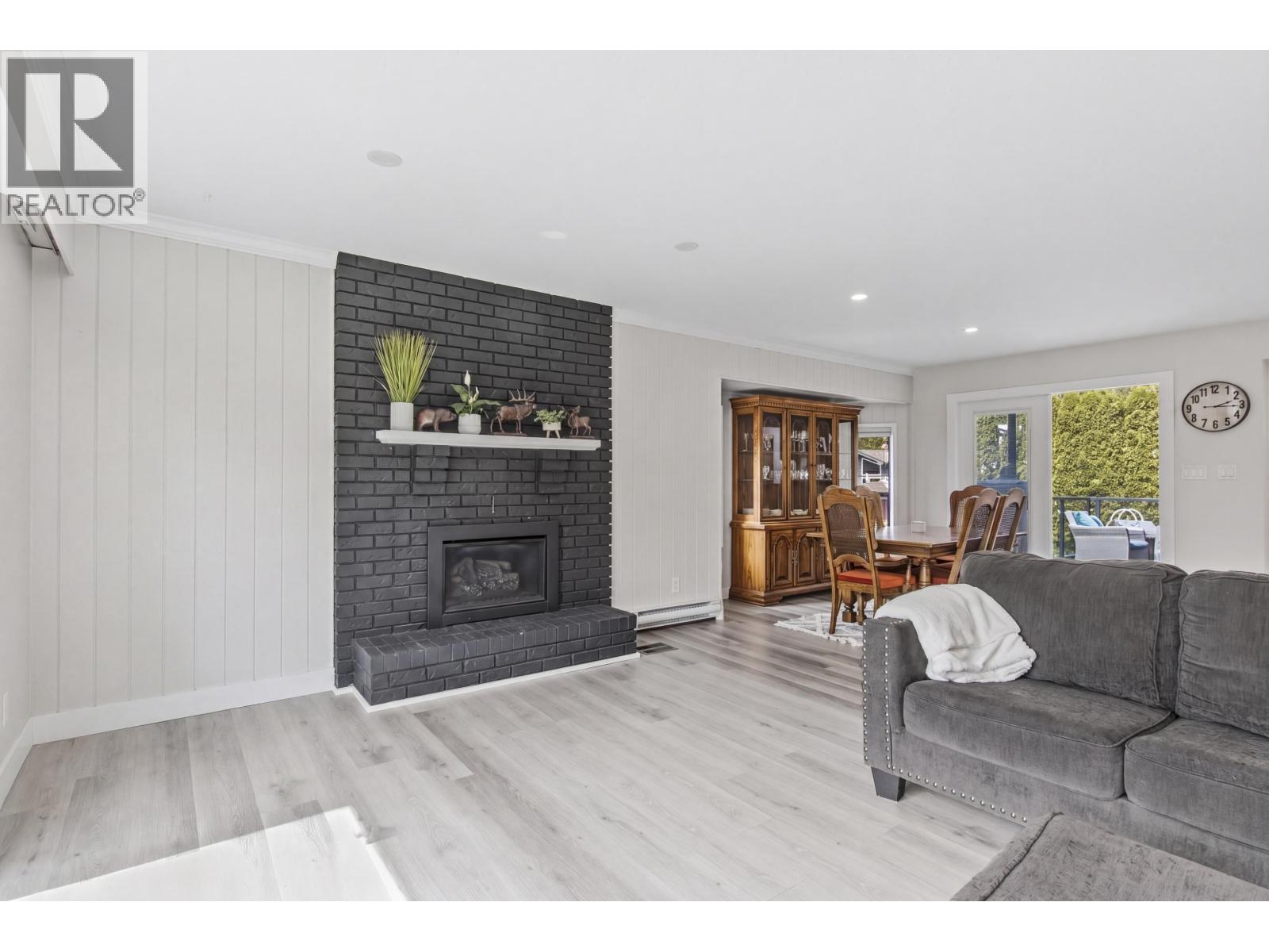 2541 Montrose Way, Squamish, British Columbia  V0N 1T0 - Photo 27 - R3114773