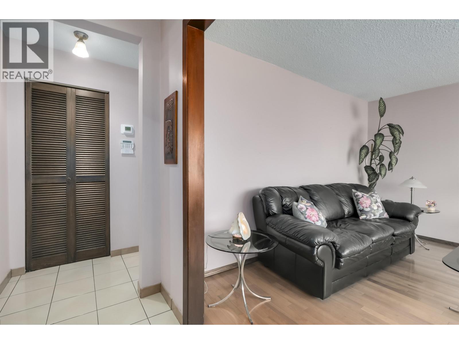 2636 Triumph Street, Vancouver, British Columbia  V5K 1S9 - Photo 9 - R3114774