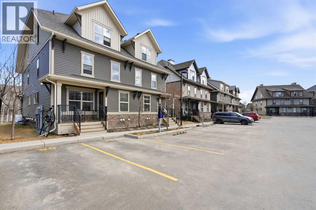 604, 50 Belgian Lane, Cochrane, Alberta  T4C 0Y5 - Photo 3 - A2304089