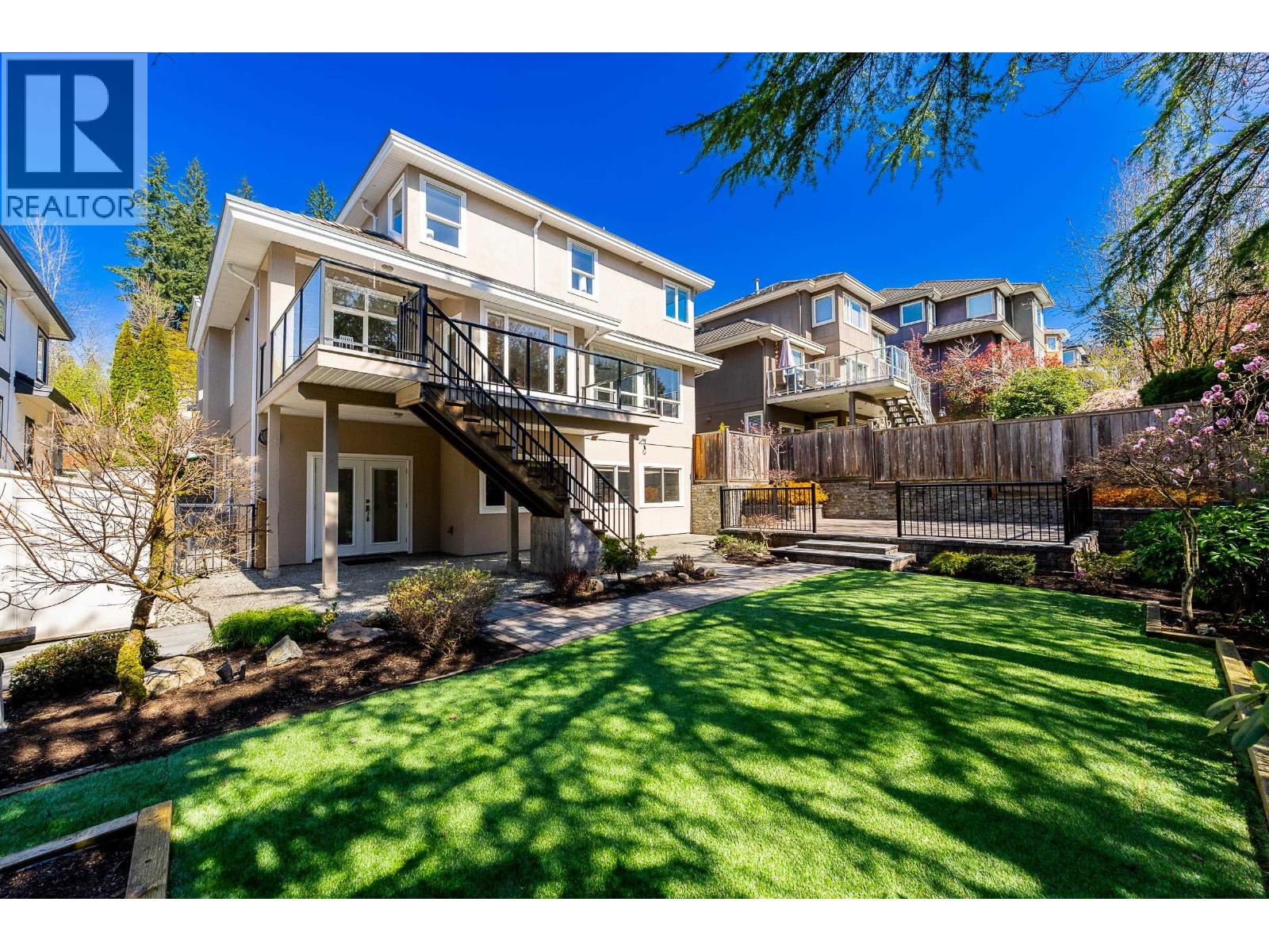 64 Wilkes Creek Drive, Port Moody, British Columbia  V3H 4Z9 - Photo 10 - R3114776