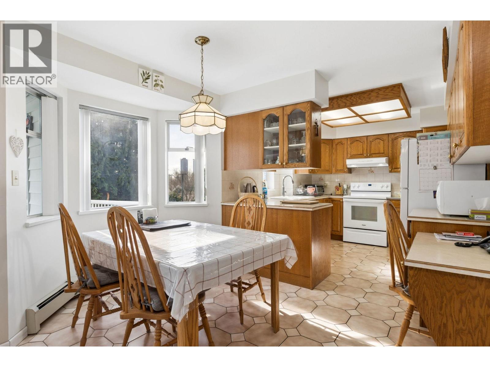 5356 Union Street, Burnaby, British Columbia  V5B 1W3 - Photo 11 - R3114790