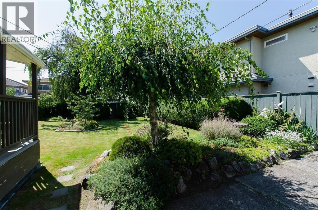 7400 Broadmoor Boulevard, Richmond, British Columbia  V7A 1A5 - Photo 16 - R3114823