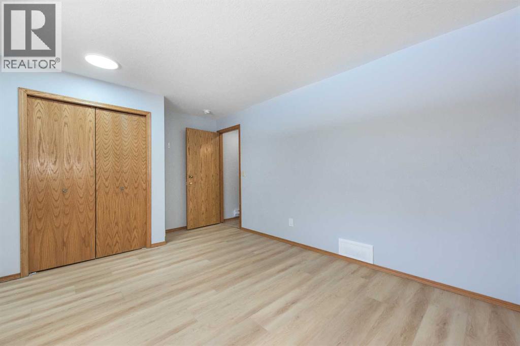 47 Hawkstone Drive Nw, Calgary, Alberta  T3G 2X3 - Photo 46 - A2304142