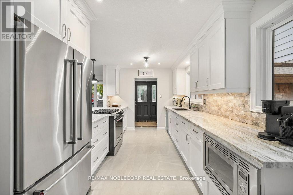 42 Mitchell Avenue, New Tecumseth, Ontario  L9R 1C2 - Photo 14 - N13032978