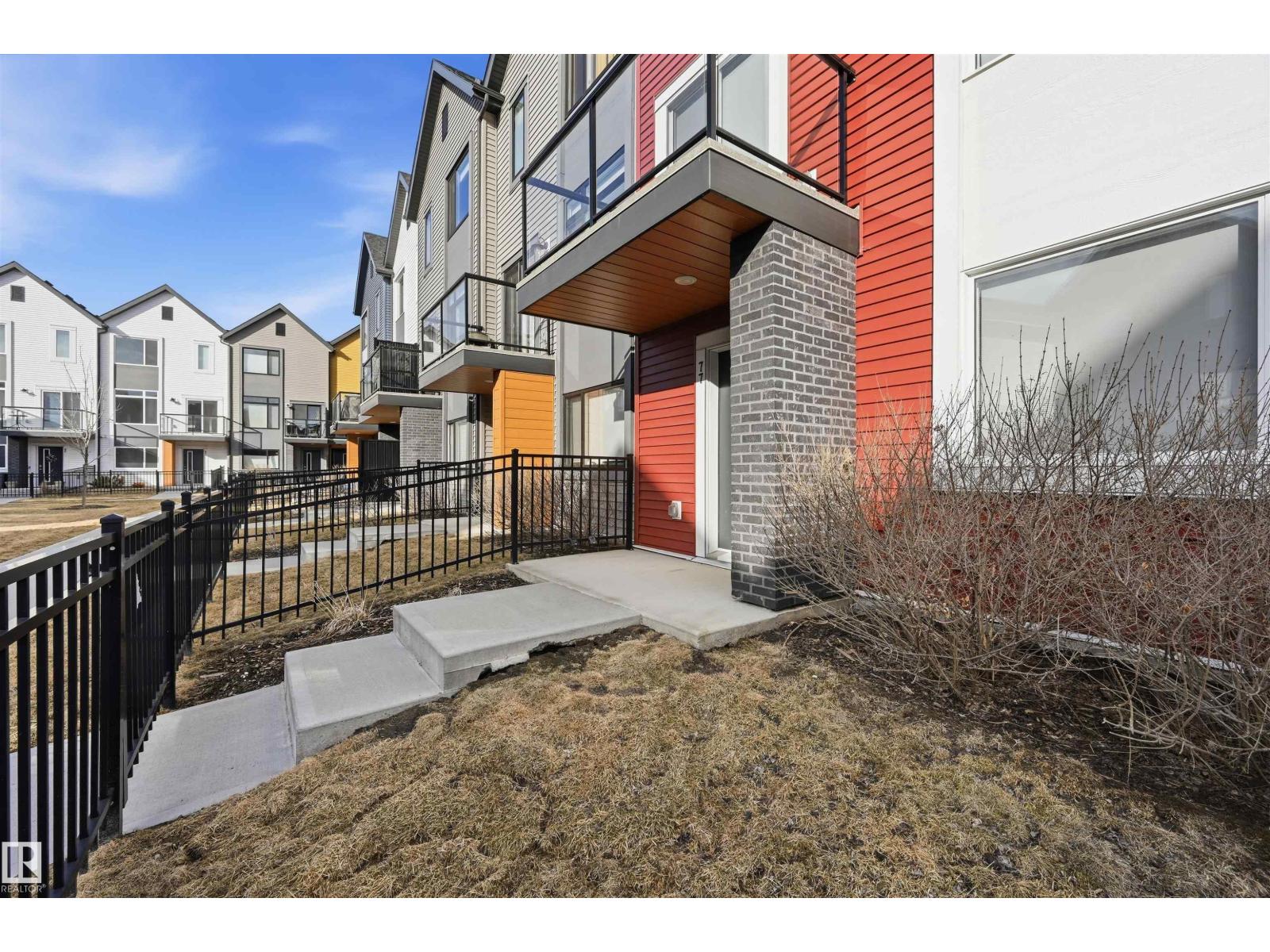 #77 1010 Rabbit Hill Rd Sw, Edmonton, Alberta  T6W 4G7 - Photo 4 - E4483606