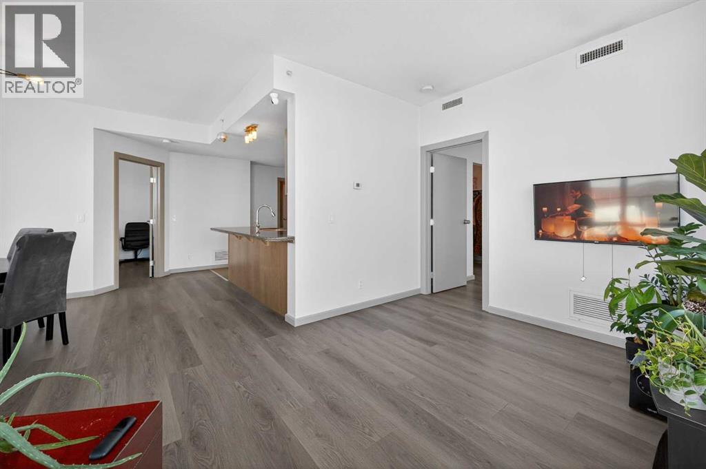 2504, 210 15 Avenue Se, Calgary, Alberta  T2G 0B5 - Photo 13 - A2303553