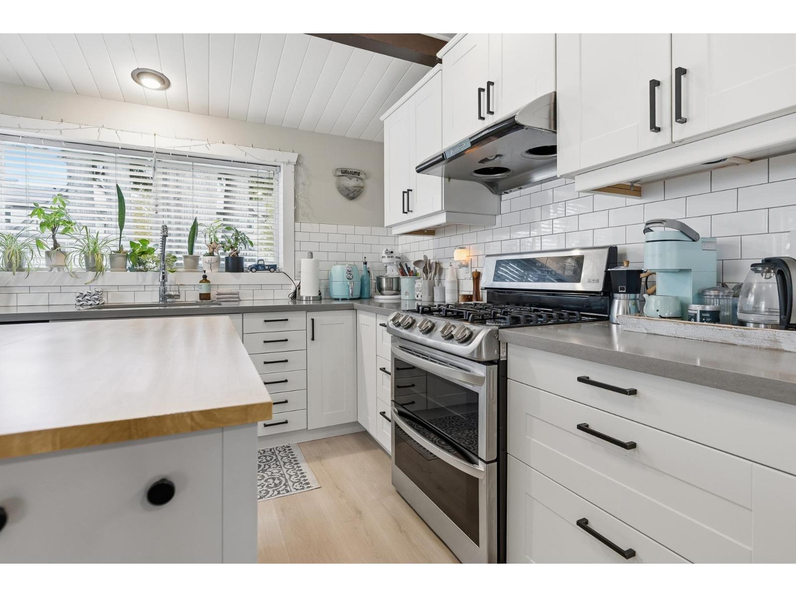 5565 Peach Road, Sardis South, Chilliwack, British Columbia  V2R 5L9 - Photo 10 - R3114086