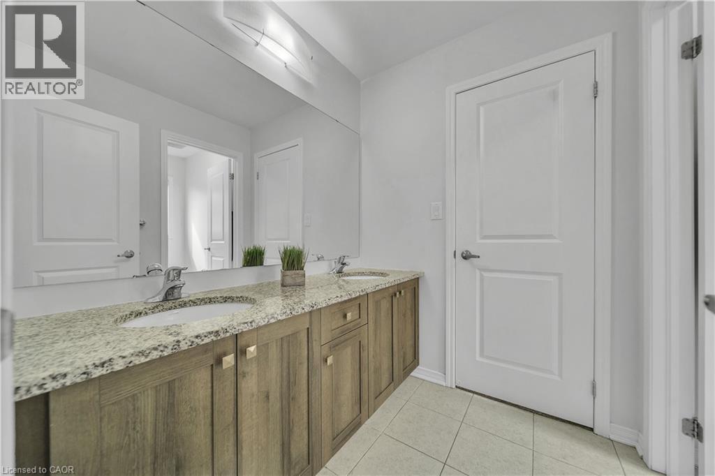 237 Kinsman Drive, Binbrook, Ontario  L0R 1C0 - Photo 28 - 40772760