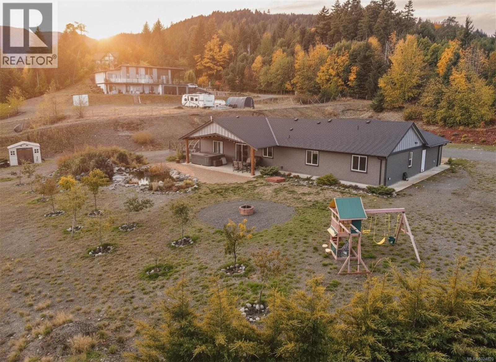 1700 Warn Way, Qualicum Beach, British Columbia  V9K 2S3 - Photo 8 - 1024820