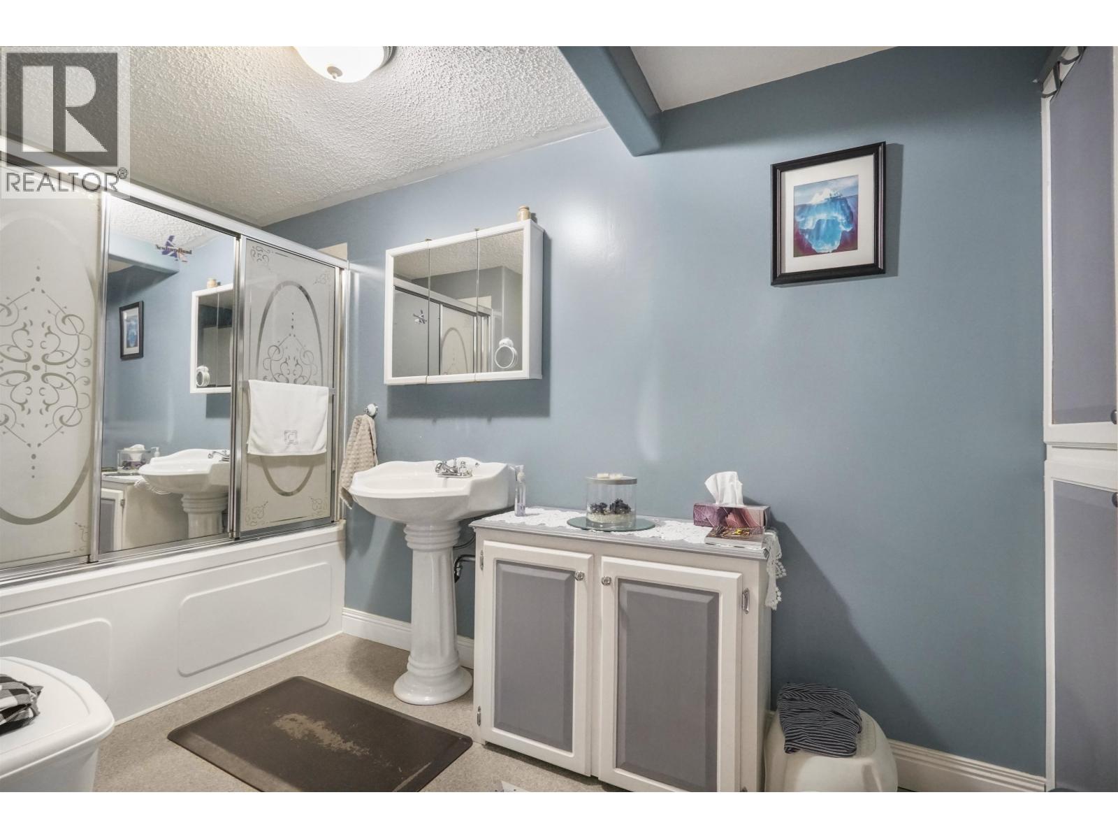 60 Swallow Street, Kitimat, British Columbia  V8C 1K7 - Photo 9 - R3114646