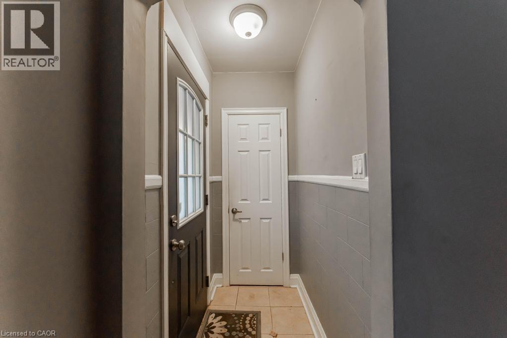 501 Upper Wellington Street, Hamilton, Ontario  L9A 3P6 - Photo 3 - 40817829