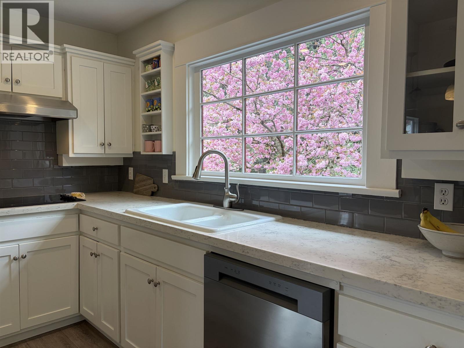 3039 St. Georges Avenue, North Vancouver, British Columbia  V7N 1V1 - Photo 15 - R3109166