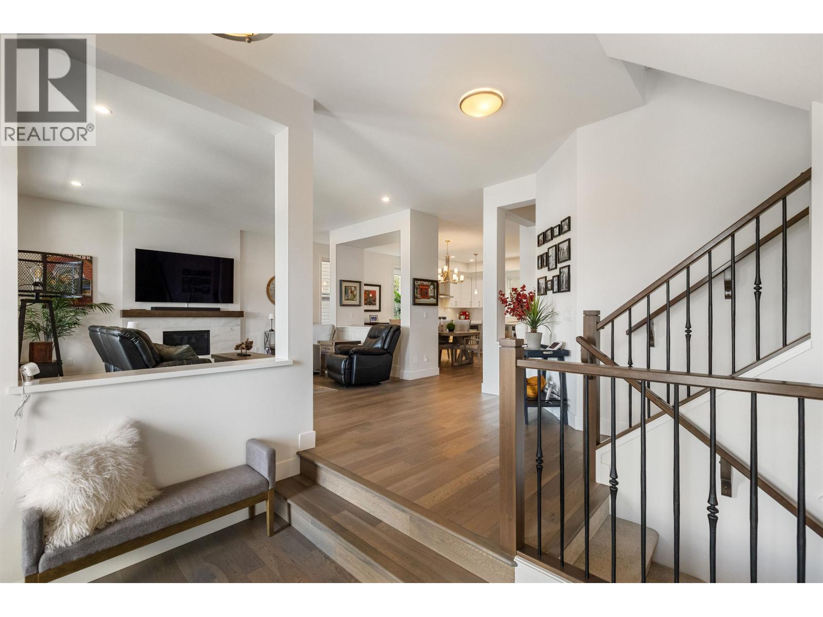 1436 Mitchell Street, Coquitlam, British Columbia  V3E 0M4 - Photo 4 - R3114523