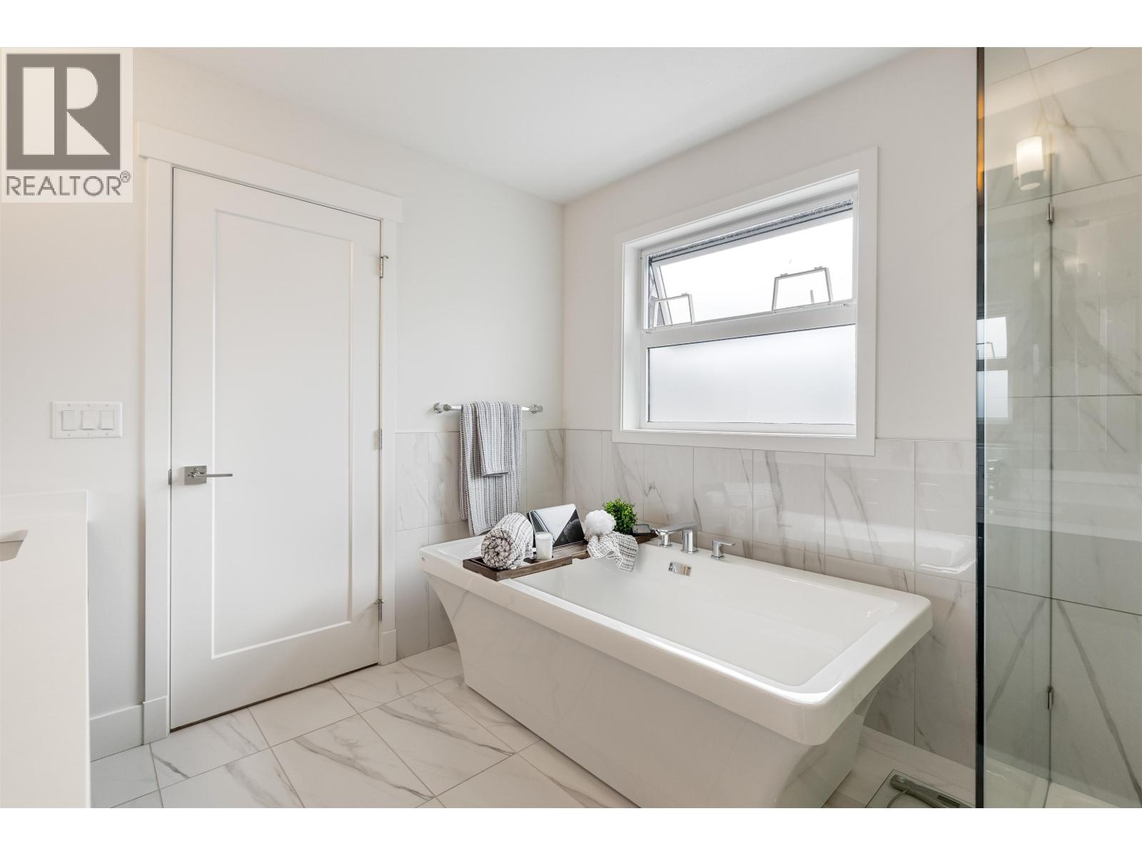 1436 Mitchell Street, Coquitlam, British Columbia  V3E 0M4 - Photo 26 - R3114523