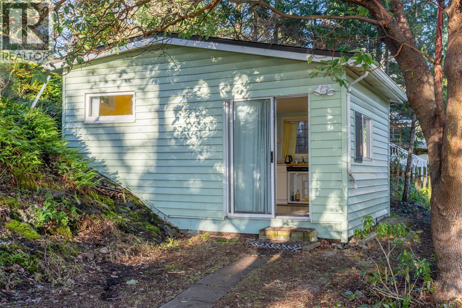 310 Bessborough Ave, View Royal, British Columbia  V9B 1T7 - Photo 47 - 1033131