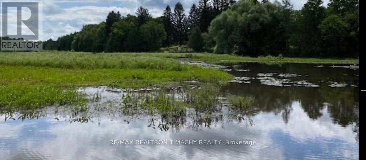 243 PRISQUE ROAD, Georgian Bay, Ontario